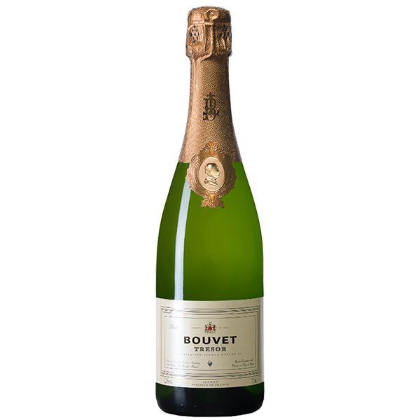 French Sparkling Wine Bouvet Ladubay Trésor Blanc Glass of Bubbly