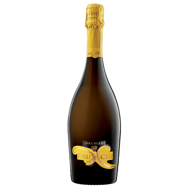 Italian Sparkling Wine Drusian Spumante Dru el Cru Glass of Bubbly